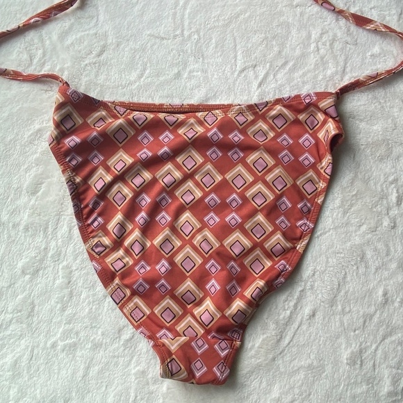 New! Beth Richards Gina one piece in Triangle geo print , saffron 19819 - Picture 9 of 16